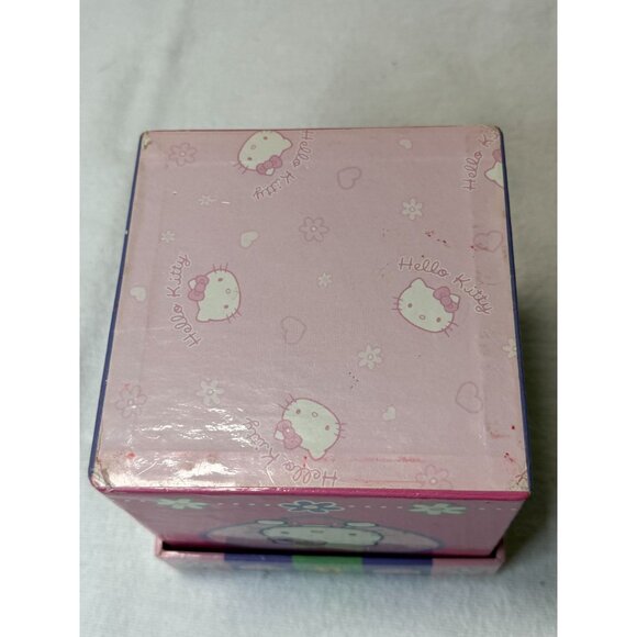 Hello Kitty Pink & Purple Square Box - The Meaning Of Friendship Design - Picture 7 of 9